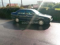 Usado Lancia Dedra 92 CV (67 kW) 1993 Violeta / lila Berlina