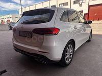 Usado Mercedes B200 150 CV (110 kW) 2019 Blanco Monovolumen