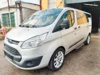 Usado Ford Transit Custom Ambiente 130 CV (95 kW) 2017 Gris Familiar