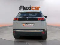 Usado Peugeot 3008 Active 131 CV (96 kW) 2018 Blanco SUV