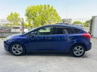 Usado Ford Focus 125 CV (91 kW) 2014 Azul Berlina