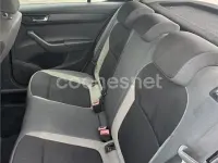 Usado Skoda Fabia Ambition 75 CV (55 kW) 2017 Azul Berlina