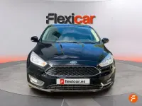 Usado Ford Focus ST-Line 125 CV (91 kW) 2017 Negro Berlina