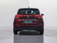Usado Renault Scénic IV Collection 132 CV (97 kW) 2017 Rojo Monovolumen