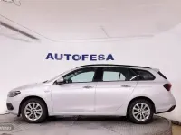 Usado Fiat Tipo 120 CV (88 kW) 2018 Plateado Familiar