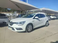Usado Renault Mégane IV Life 95 CV (69 kW) 2020 Blanco Utilitario