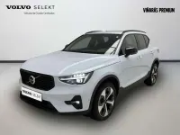 Usado Volvo XC40 Plus 197 CV (144 kW) 2024 Azul SUV