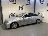 Usado Mercedes E250 Elegance 204 CV (150 kW) 2009 Gris / plata Coupe