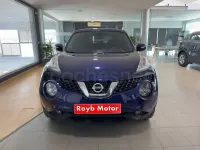 Usado Nissan Juke Acenta 115 CV (84 kW) 2016 Violeta / lila SUV