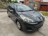 Usado Peugeot 207 95 CV (69 kW) 2010 Negro Familiar