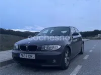 Usado BMW 118 122 CV (89 kW) 2005 Gris / plata Utilitario