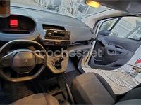 Usado Peugeot Partner Tepee Active 100 CV (73 kW) 2016 Blanco Monovolumen
