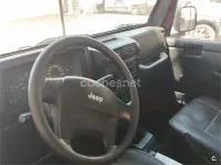 Usado Jeep Wrangler Sport 143 CV (105 kW) 2005 Rojo SUV