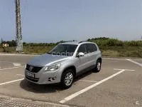 Usado VW Tiguan 140 CV (102 kW) 2007 Gris / plata SUV