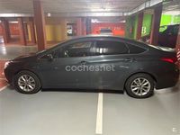 Usado Hyundai i40 115 CV (84 kW) 2016 Gris / plata Berlina