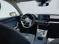 Usado Seat Leon Style 150 CV (110 kW) 2023 Blanco Familiar