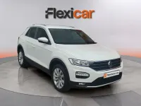Usado VW T-Roc Advance 110 CV (80 kW) 2021 Blanco SUV