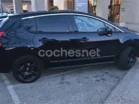 Usado Peugeot 3008 Premium 110 CV (80 kW) 2009 Negro Familiar