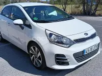 Usado Kia Rio 75 CV (55 kW) 2016 Blanco Utilitario