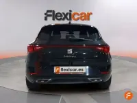 Usado Seat Leon FR 116 CV (85 kW) 2025 Negro Berlina