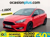 Usado Ford Focus Sport 182 CV (133 kW) 2016 Rojo Utilitario