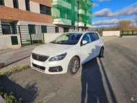 Usado Peugeot 308 Allure 130 CV (95 kW) 2021 Blanco Berlina
