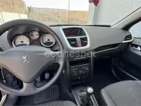 Usado Peugeot 207 Business-Line 75 CV (55 kW) 2011 Gris / plata Berlina
