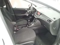 Usado Opel Astra Selective 110 CV (80 kW) 2019 Blanco Familiar