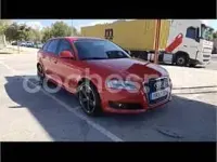 Usado Audi A3 Attraction 105 CV (77 kW) 2009 Rojo Utilitario