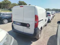 Usado Fiat Doblò 95 CV (69 kW) 2021 Blanco Monovolumen