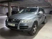 Usado VW Touareg 225 CV (165 kW) 2006 Gris / plata SUV