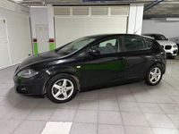 Usado Seat Leon Reference 90 CV (66 kW) 2012 Negro