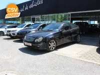 Usado Mercedes C220 Classic 150 CV (110 kW) 2005 Azul Berlina