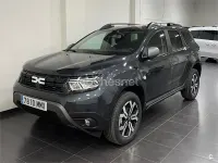 Usado Dacia Duster Journey 100 CV (73 kW) 2024 Gris / plata SUV