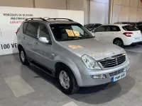 Usado SsangYong Rexton 165 CV (121 kW) 2005 Gris / plata SUV