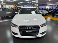 Usado Audi A3 Attraction 110 CV (80 kW) 2015 Blanco Berlina