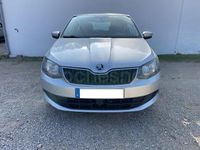 Usado Skoda Fabia Active 75 CV (55 kW) 2016 Gris / plata Berlina