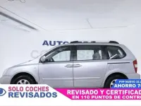 Usado Kia Carnival 185 CV (136 kW) 2011 Gris / plata Monovolumen