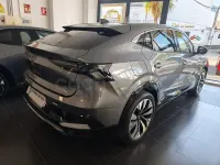 Nuevo Renault Rafale Techno 200 CV (147 kW) 2026 Gris / plata SUV