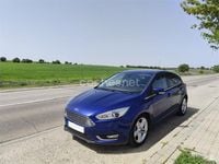 Begagnad Ford Focus Titanium 125 HK (91 kW) 2016 Blå Sedan