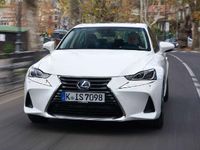 usado Lexus IS300 300h F-sport Cuero