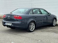 Usado Seat Exeo Style 120 CV (88 kW) 2010 Gris / plata Berlina