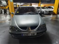 Usado Renault Mégane GrandTour Authentique 110 CV (80 kW) 2003 Verde Familiar