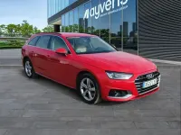 Usado Audi A4 Advanced Plus 163 CV (119 kW) 2021 Rojo Familiar