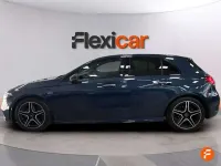 Usado Mercedes A180 116 CV (85 kW) 2019 Azul Utilitario