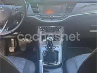 Usado Opel Astra Elegance 110 CV (80 kW) 2018 Rojo Berlina