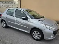 Usado Peugeot 206+ 60 CV (44 kW) 2010 Gris / plata Utilitario