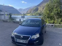 Usado VW Passat Advance 140 CV (102 kW) 2005 Azul Berlina
