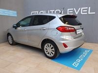 Usado Ford Fiesta Trend 75 CV (55 kW) 2022 Gris / plata Utilitario