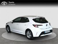 Begagnad Toyota Corolla Active 122 HK (89 kW) 2022 Vit Minibuss